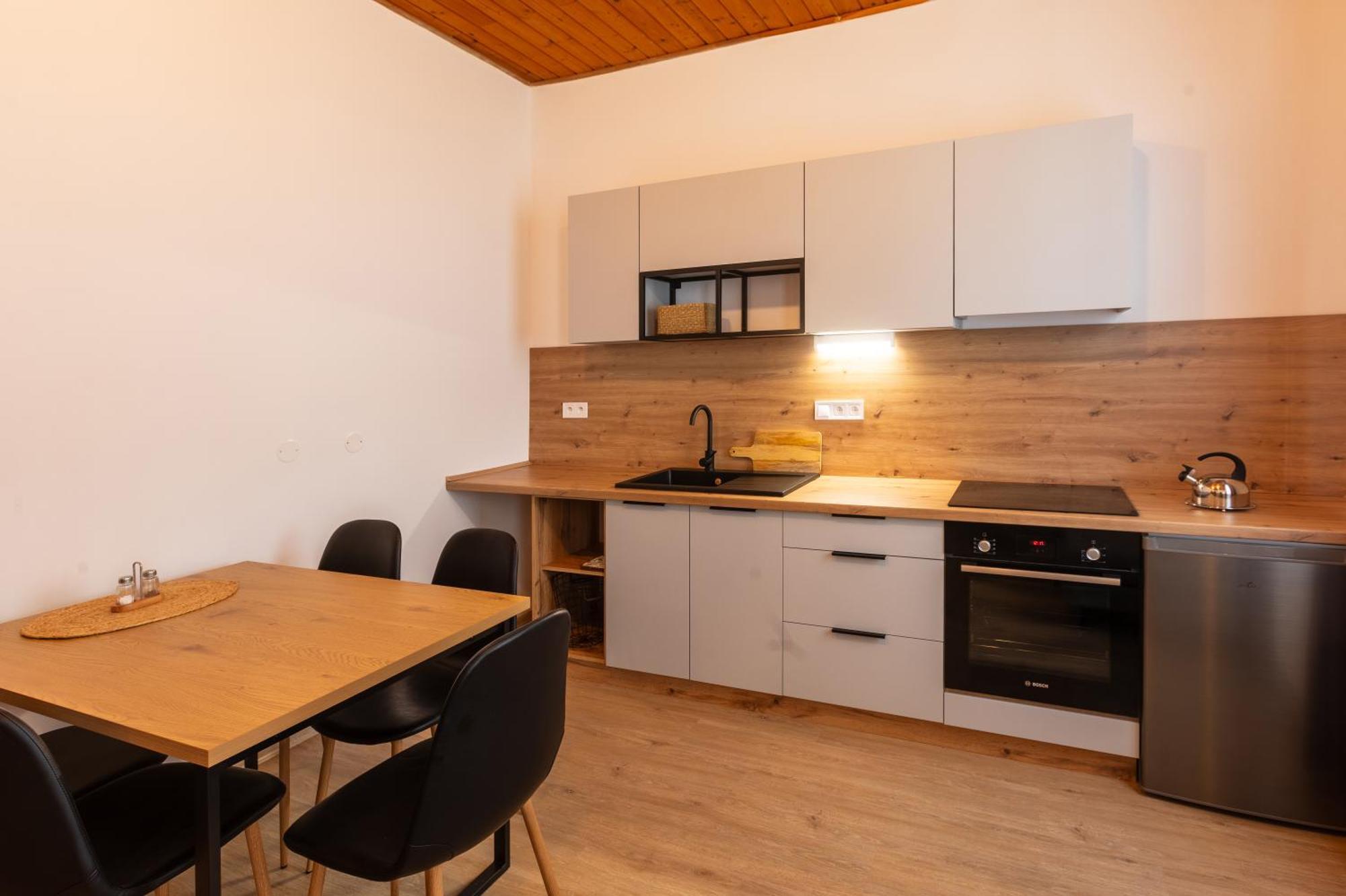 Hotel Atlas Ceske Budejovice Exteriér fotografie