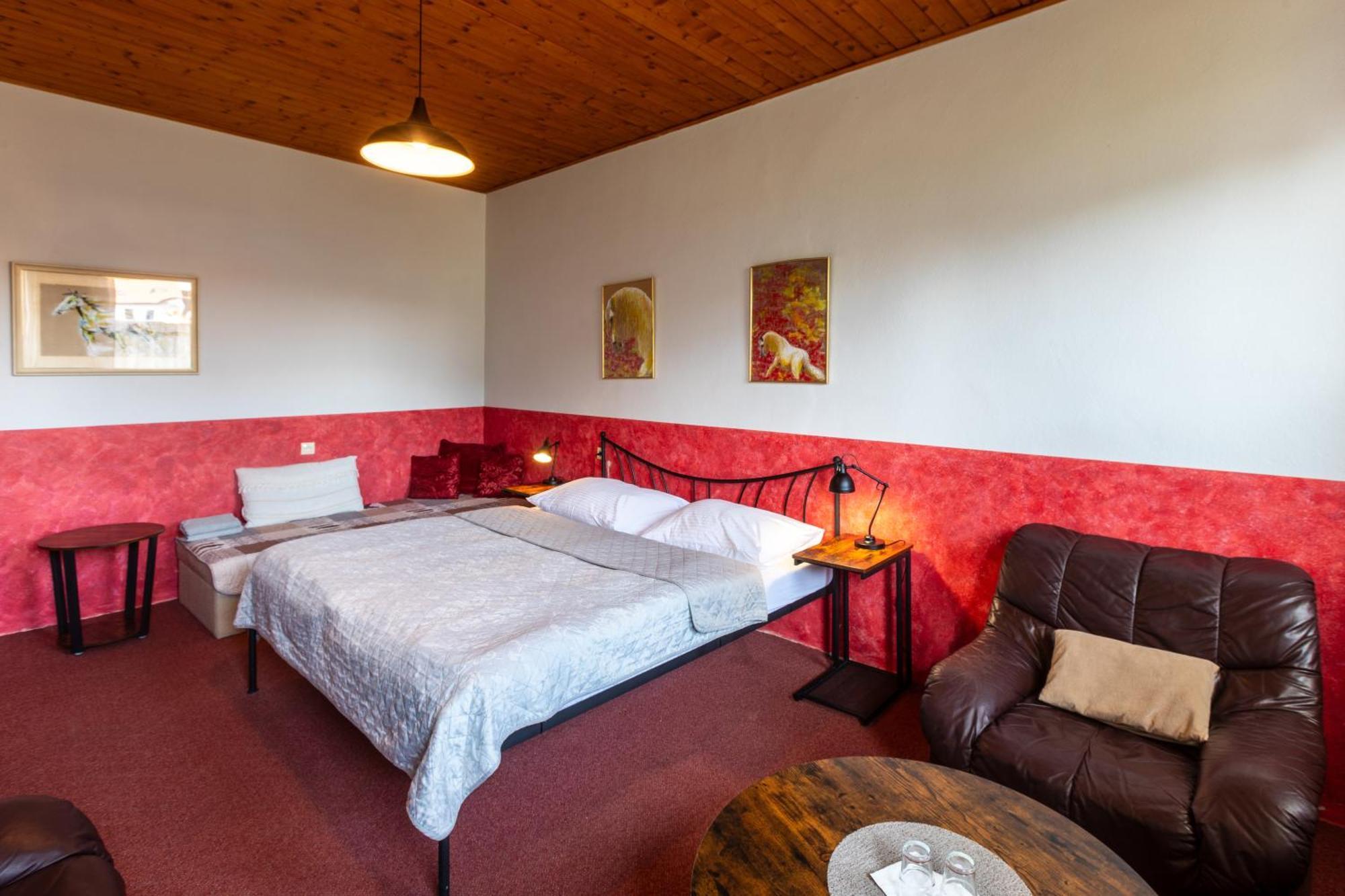 Hotel Atlas Ceske Budejovice Exteriér fotografie